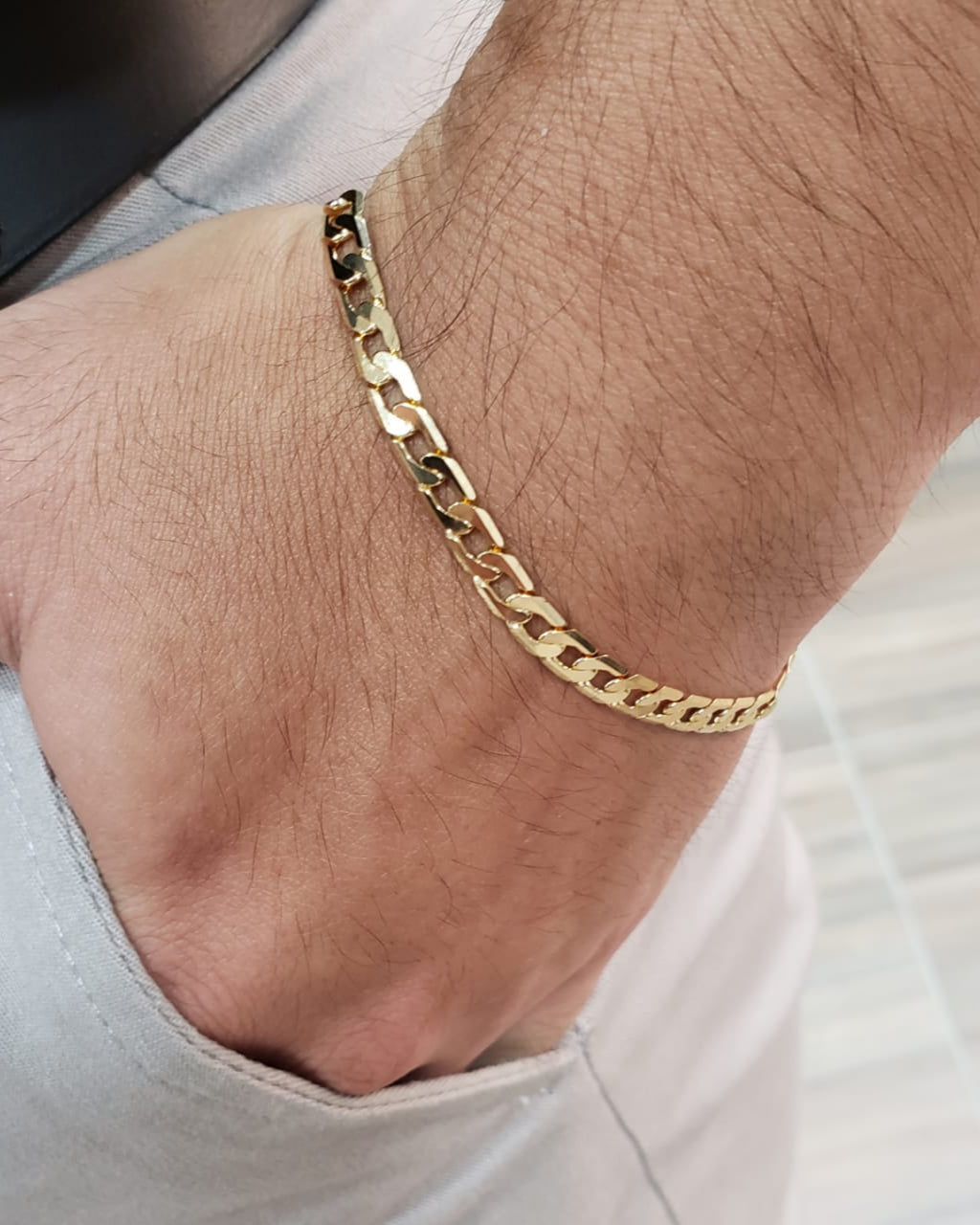 Pulsera Cubana Semigruesa 4mm 19.5 Cm